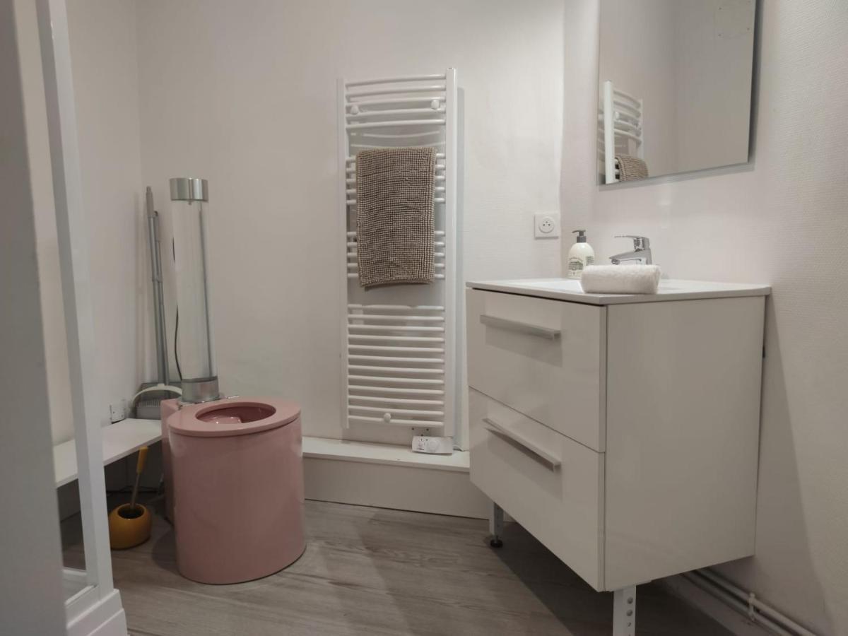 *Les Studios L'Amandine* Périgueux Zewnętrze zdjęcie